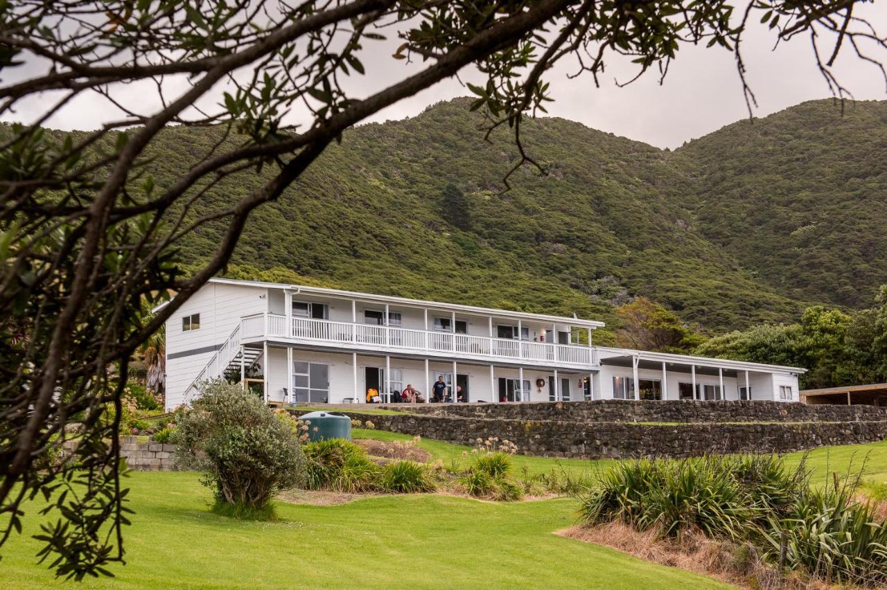 Lottin Point Motel Cape Runaway 外观 照片